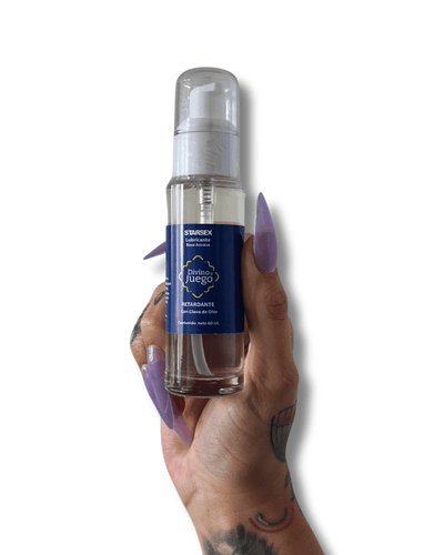 Lubricante Base Agua Retardante con Clavo de Olor Divino Juego Prolongado 60ml